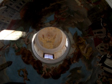 Kostel strop